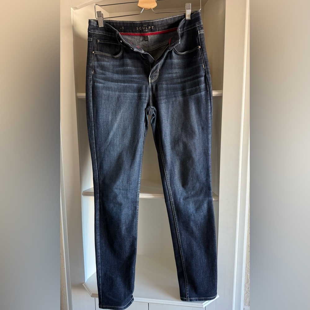 White House Black Market Dark Blue Straight Leg Jeans Sculpt Size 6